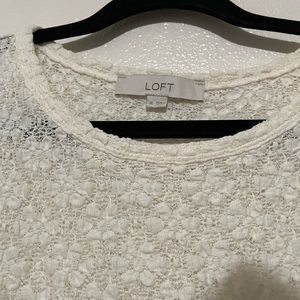 Ann Taylor Loft, Women’s Top, Long Sleeve, Cream, Size XL.